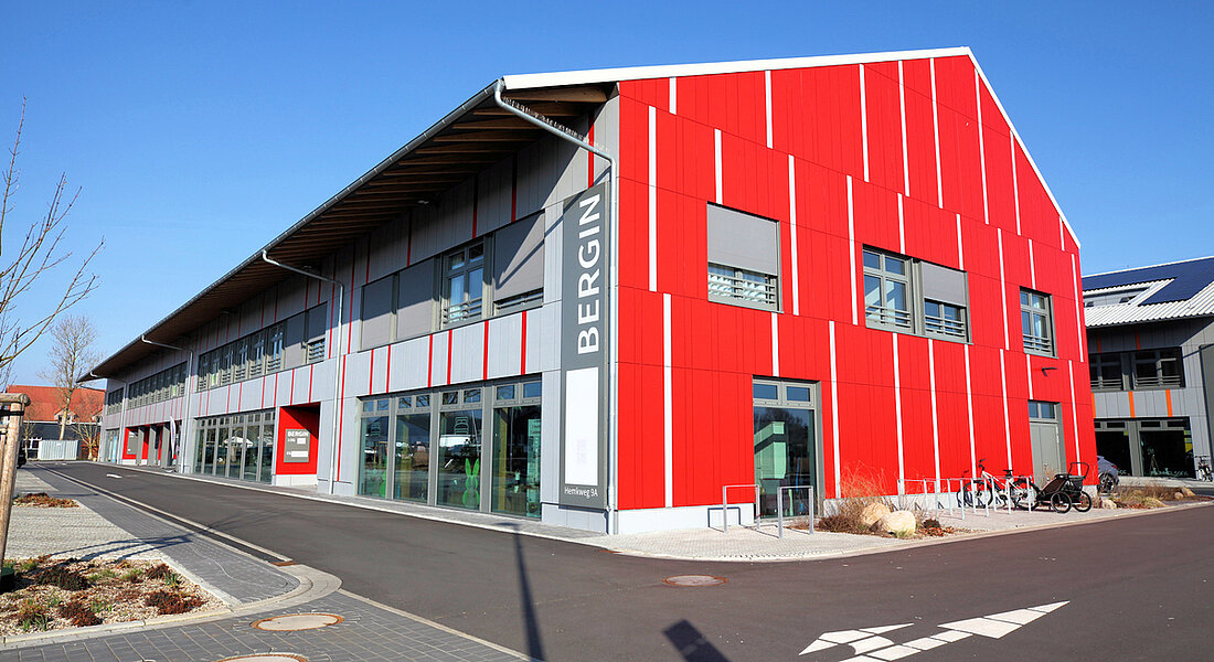 Einzelhandelsflächen / Verkauf/Büro im EG